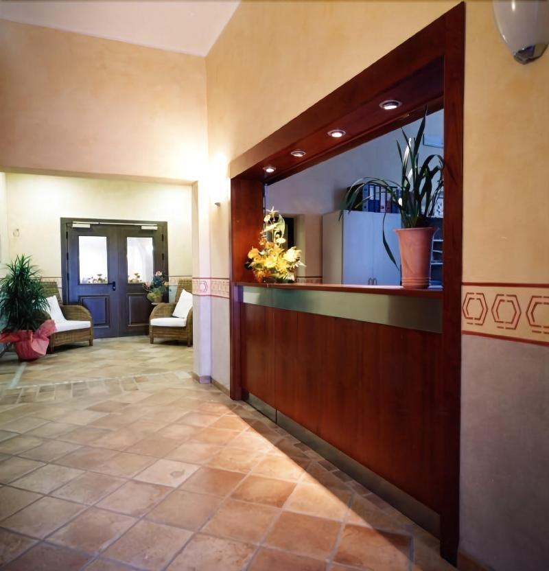 Hotel Tiziana Montepulciano Stazione Exteriör bild