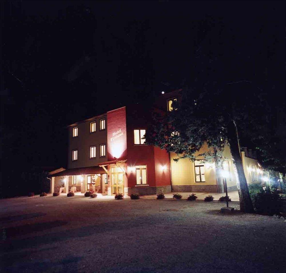 Hotel Tiziana Montepulciano Stazione Exteriör bild